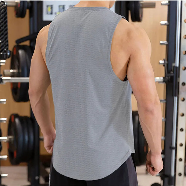 2024 Men Bodybuilding Tight Running Tank Tops Summer Jogger Workout Sleeveless Gyms shirt Men Sports Vest Fitness Brand Man Vest