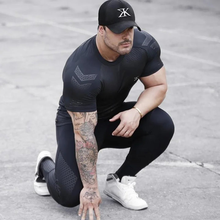 2024 Men Running Sport T-shirt Gym Fitness Training Quick Dry Skinny Short Sleeves Shirt Crossfit Bodybuilding Tee Tops Clothing